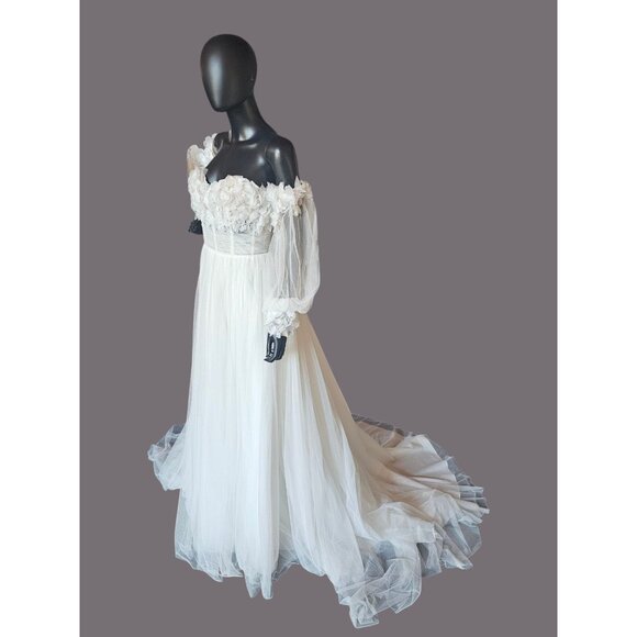 Ivory/Latte Floral Full Tulle Wedding Gown/Removeable Sleeves - Sincerity - Picture 12 of 16